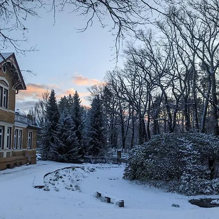 Villa Familyandbike Neupetershain